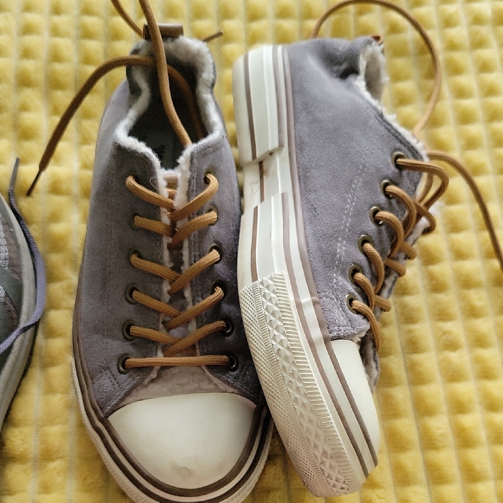 Gray Fur Lined Sneakers with Brown Laces